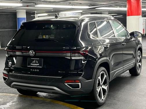 2025 Volkswagen Taos 1.5T SEL