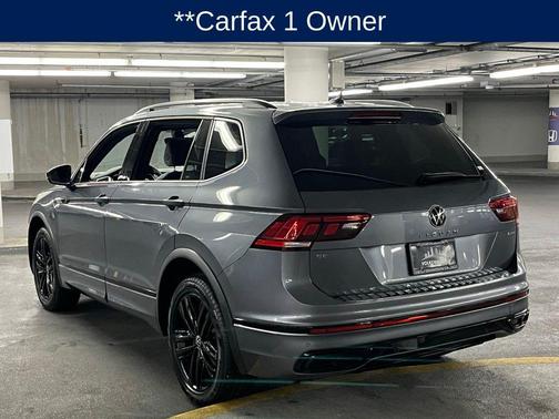 2022 Volkswagen Tiguan 2.0T SE R-Line Black 4MOTION