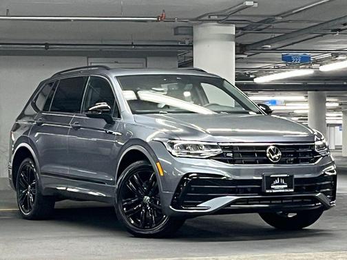 2022 Volkswagen Tiguan 2.0T SE R-Line Black 4MOTION