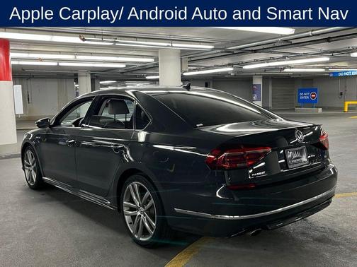 2018 Volkswagen Passat 2.0T R-Line