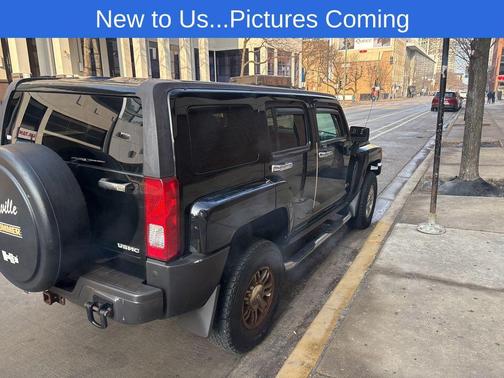 2008 Hummer H3 Base