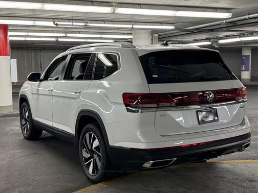 2025 Volkswagen Atlas 2.0T SEL