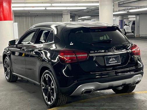 2018 Mercedes-Benz GLA 250 Base