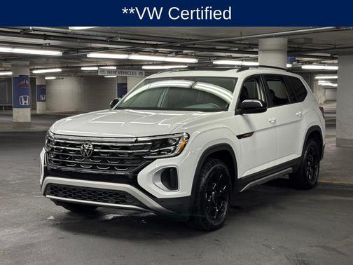 2024 Volkswagen Atlas 2.0T SE w/Technology 4MOTION