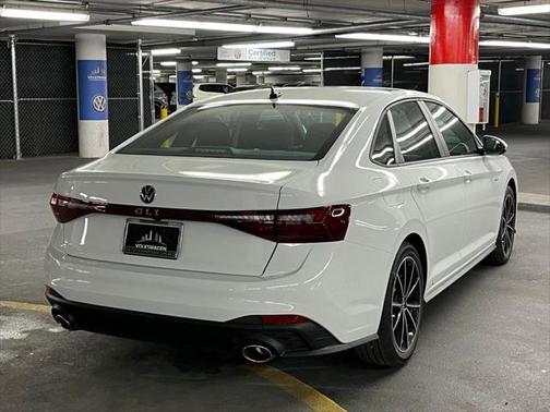 2025 Volkswagen Jetta GLI 2.0T Autobahn