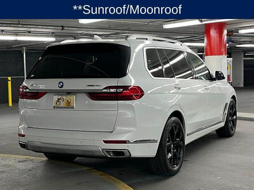 Mineral White Metallic 2021 BMW X7 xDrive40i