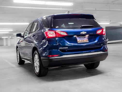 Pacific Blue Metallic 2019 Chevrolet Equinox 1LT