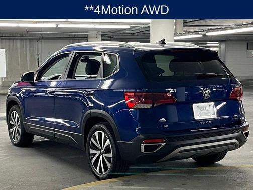 Blue Metallic 2023 Volkswagen Taos 1.5T SE