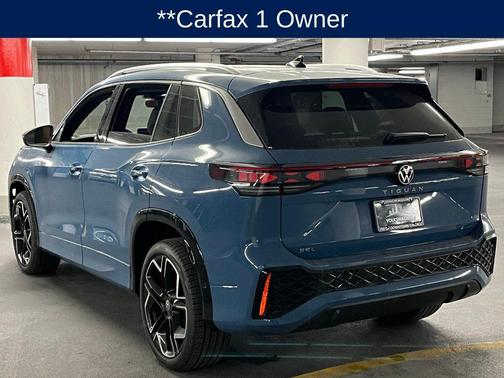 2025 Volkswagen Tiguan 2.0T SEL R-Line 4MOTION