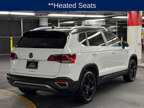 Pure White 2023 Volkswagen Taos 1.5T SE