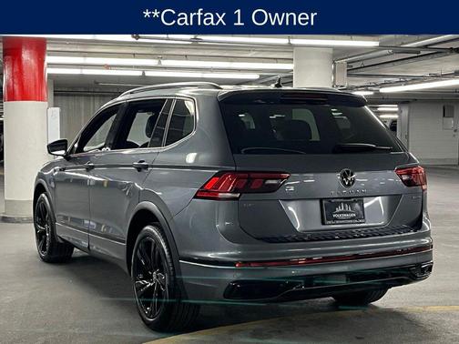 Platinum Gray Metallic 2023 Volkswagen Tiguan 2.0T SE R-Line Black 4MOTION