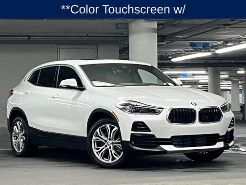 Mineral White Metallic 2022 BMW X2 xDrive28i