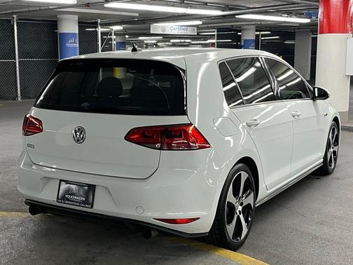 2016 Volkswagen Golf GTI 2.0T S 4-Door