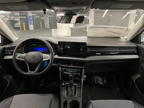 2026 Volkswagen Jetta 1.4T SE