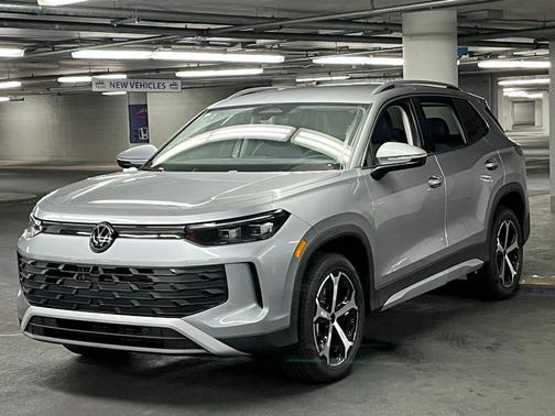 2025 Volkswagen Tiguan 2.0T SE 4MOTION