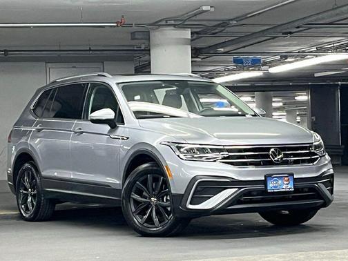 2024 Volkswagen Tiguan 2.0T SE 4MOTION