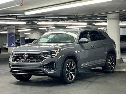Pure Gray 2026 Volkswagen Atlas Cross Sport 2.0T SEL Premium