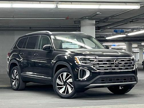deep black pearl 2026 Volkswagen Atlas 2.0T SEL