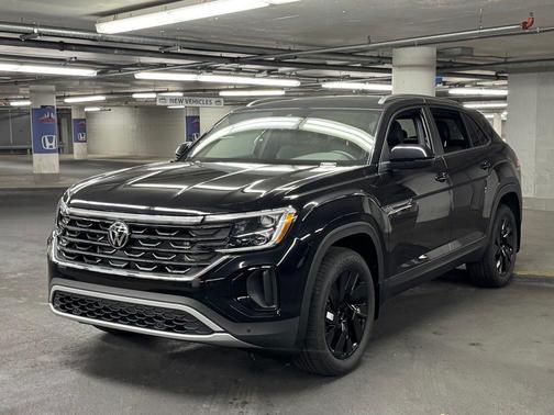 2026 Volkswagen Atlas Cross Sport 2.0T SE w/Technology 4MOTION