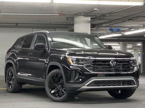 2026 Volkswagen Atlas Cross Sport 2.0T SE w/Technology 4MOTION