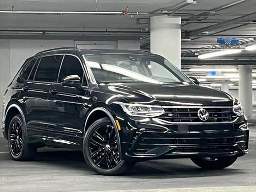 2022 Volkswagen Tiguan 2.0T SE R-Line Black