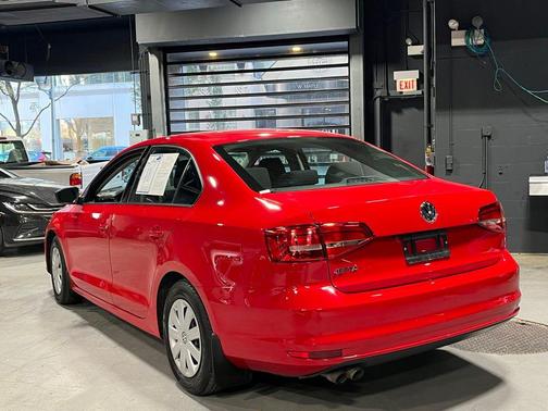 2015 Volkswagen Jetta 2.0L S