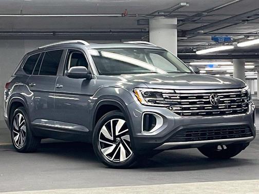 Platinum Gray Metallic 2024 Volkswagen Atlas 2.0T SEL