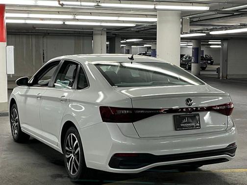 2026 Volkswagen Jetta 1.4T SE