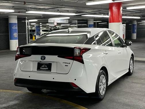 2021 Toyota Prius L