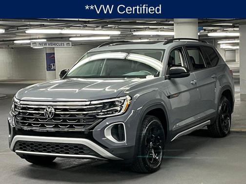 2024 Volkswagen Atlas 2.0T SE w/Technology 4MOTION