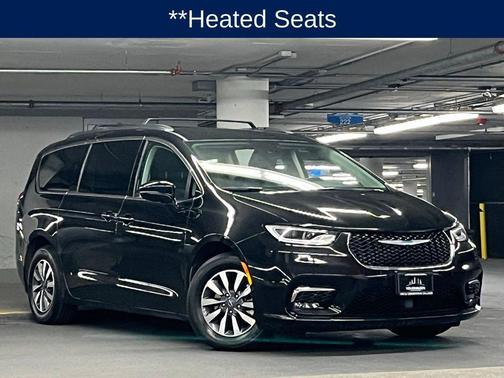 2021 Chrysler Pacifica Hybrid Touring L