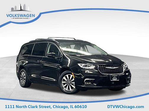 2021 Chrysler Pacifica Hybrid Touring L