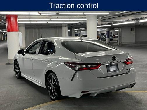 2023 Toyota Camry SE