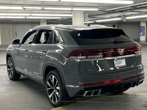 2026 Volkswagen Atlas Cross Sport 2.0T SEL Premium
