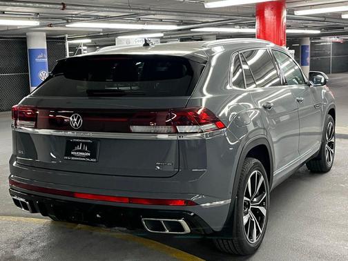2026 Volkswagen Atlas Cross Sport 2.0T SEL Premium