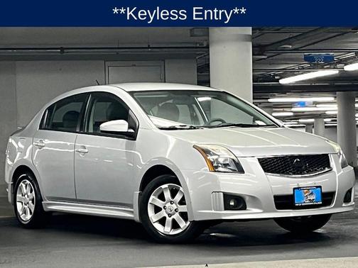 Brilliant Silver 2012 Nissan Sentra 2.0 SR