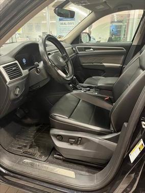 2022 Volkswagen Atlas 3.6L SE w/Technology