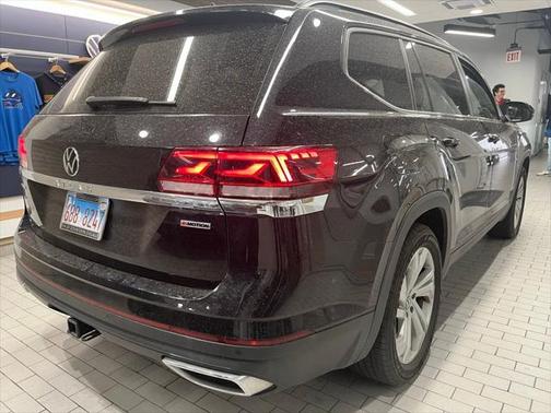 2022 Volkswagen Atlas 3.6L SE w/Technology