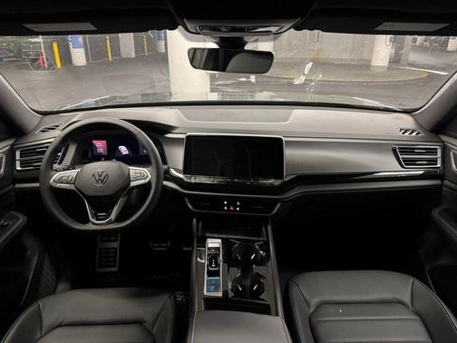 2026 Volkswagen Atlas Cross Sport 2.0T SEL