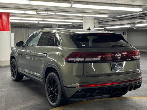 2026 Volkswagen Atlas Cross Sport 2.0T SEL