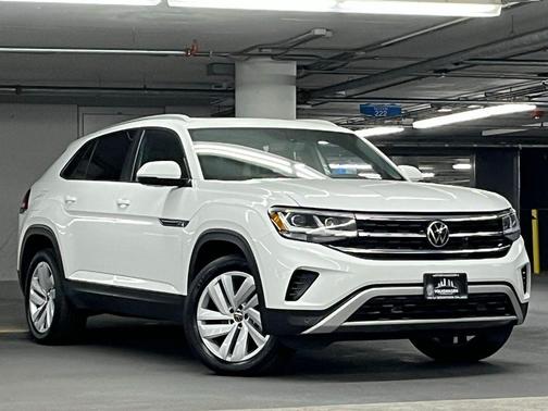 2022 Volkswagen Atlas Cross Sport 3.6L V6 SE w/Technology