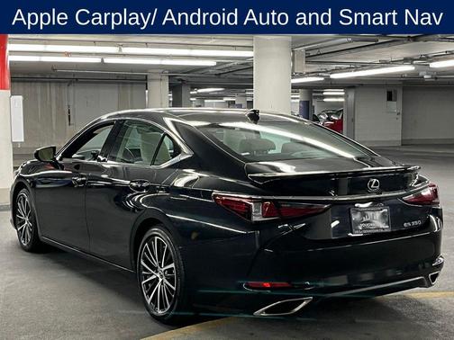 2022 Lexus ES 350 Base