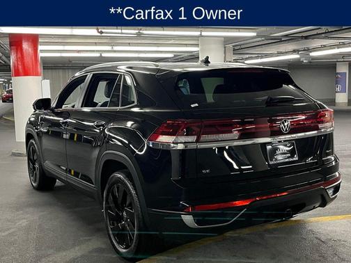 2025 Volkswagen Atlas Cross Sport 2.0T SE w/Technology 4MOTION