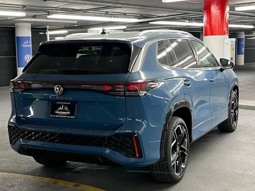 2026 Volkswagen Tiguan 2.0T SEL R-Line 4MOTION