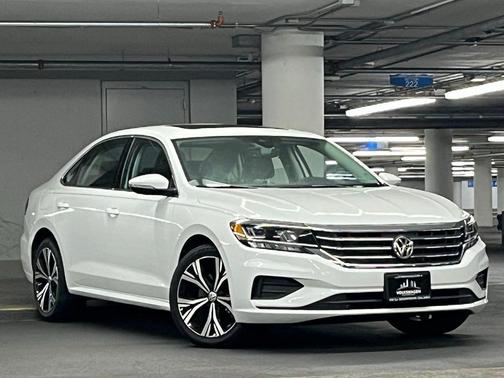 2022 Volkswagen Passat 2.0T SE