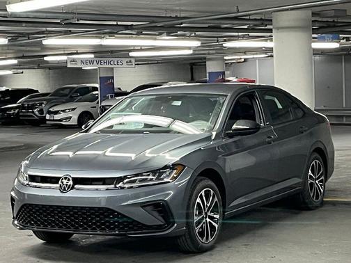 Platinum Gray Metallic 2026 Volkswagen Jetta 1.4T S