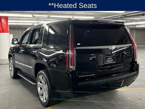 2020 Cadillac Escalade Luxury