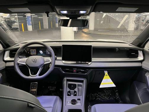 2026 Volkswagen Tiguan 2.0T SE R-Line Black 4MOTION