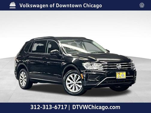 Pearl Metallic 2018 Volkswagen Tiguan 2.0T S