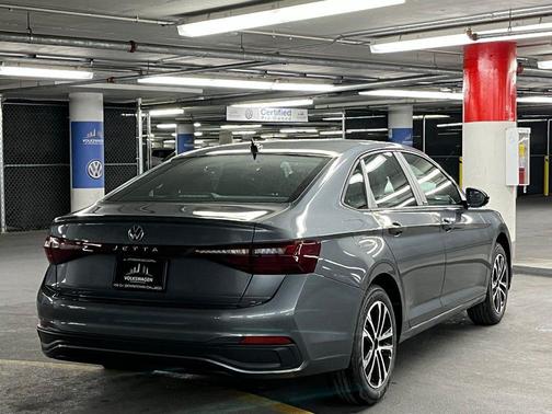 Platinum Gray Metallic 2026 Volkswagen Jetta 1.4T S
